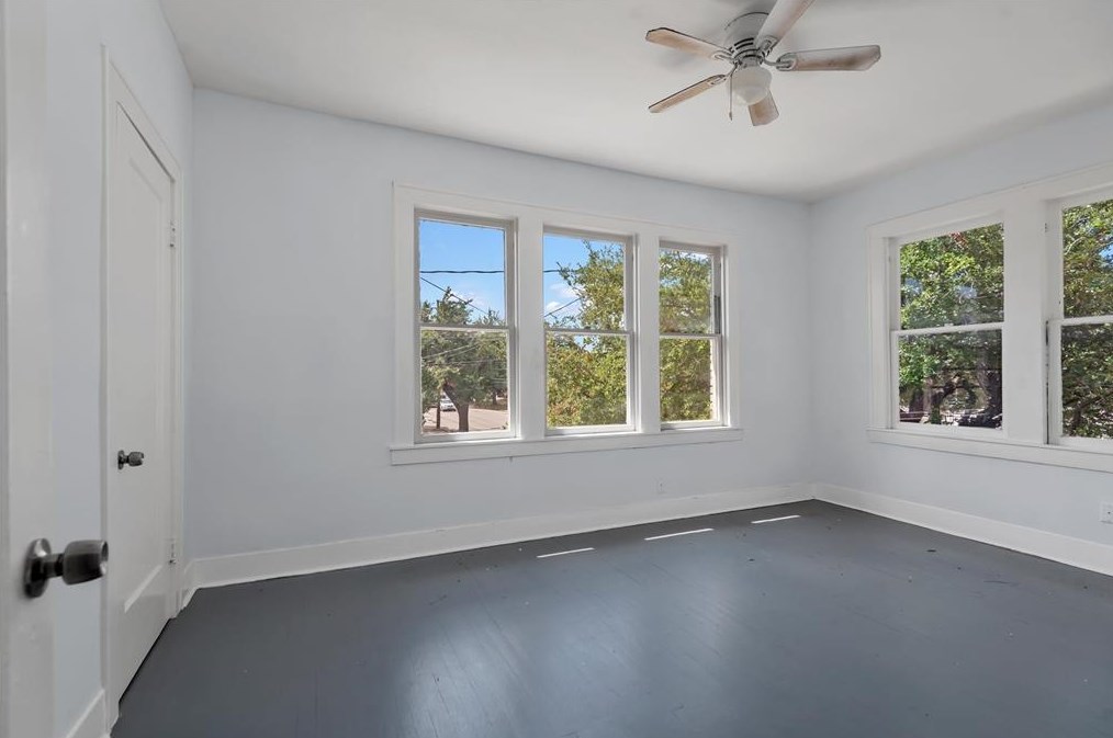 2402 Isabella St, Houston TX  77004-4356 exterior