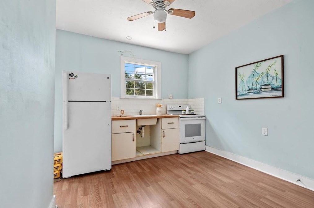 2402 Isabella St, Houston TX  77004-4356 exterior