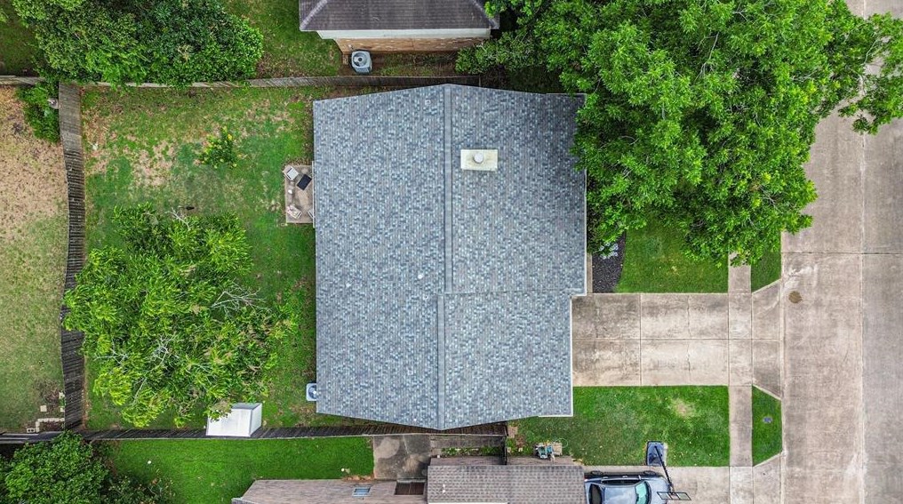 3215 Rangecrest Pl, Sugar Land, TX 77479-1924