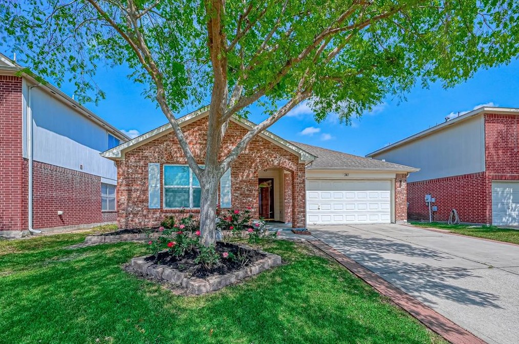 747 Brushy Glen Dr, Houston TX  77073-5467 exterior