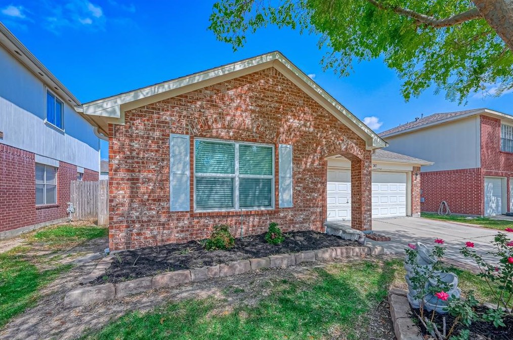 747 Brushy Glen Dr, Houston, TX 77073