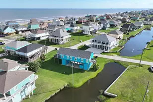936 Surf Rd, Crystal Beach, TX 77650 - Photo 50