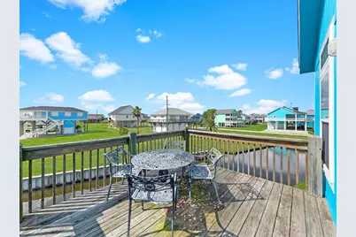 936 Surf Road, Crystal Beach, TX 77650 - Photo 40