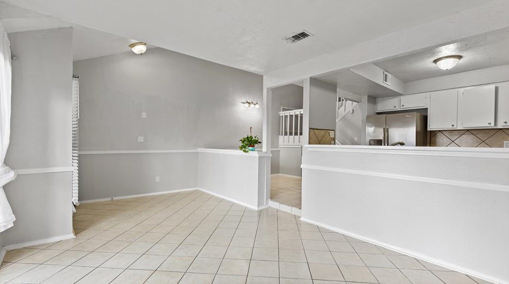 8509 Dairy Ashford Rd, Houston TX  77072-3800 exterior