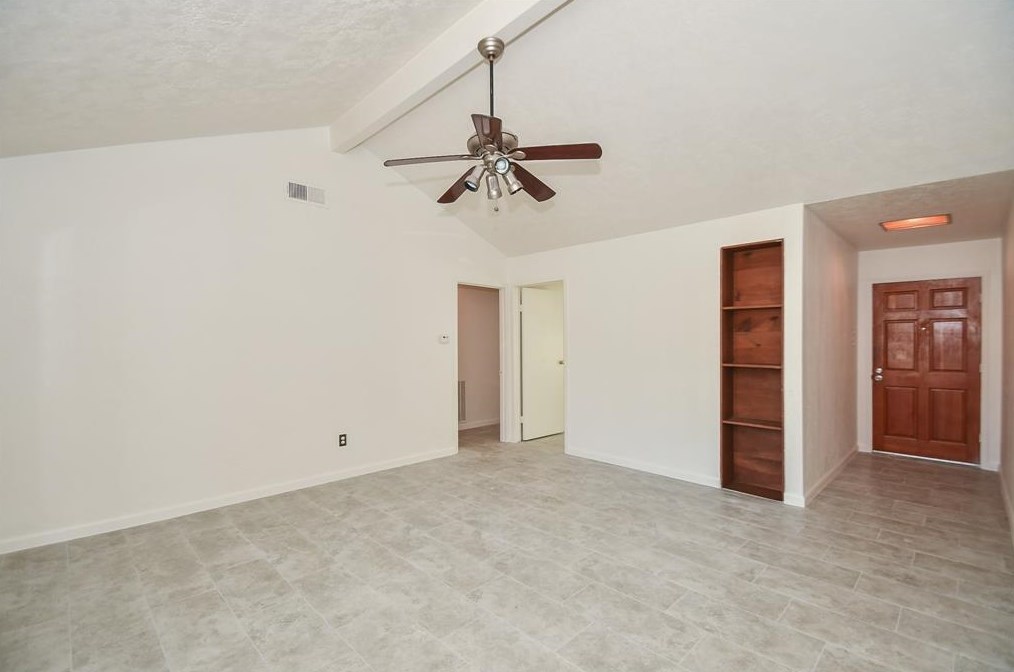 10914 Sela Ln, Houston TX  77072-3630 exterior