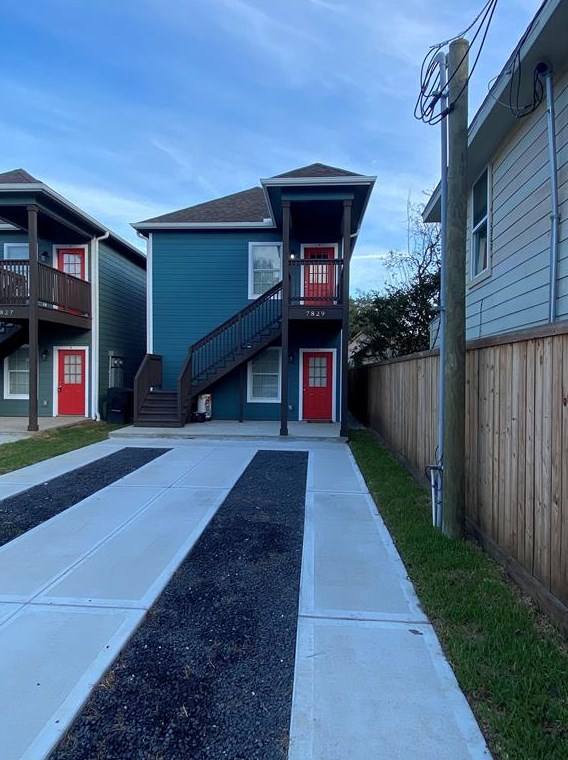 7829 Goode St #b, Houston, TX 77012