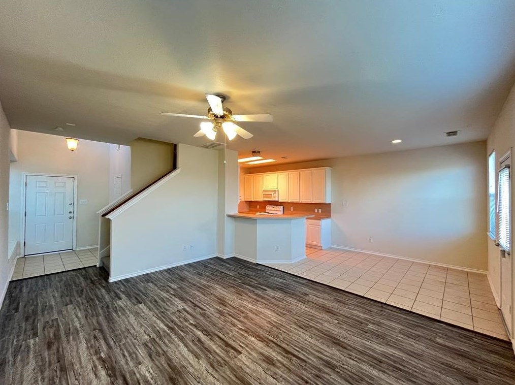 17239 Oakwood Chase Dr, Spring TX  77379-5165 exterior