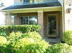 9842 Lynette Falls Dr, Houston TX  77095-2374 exterior