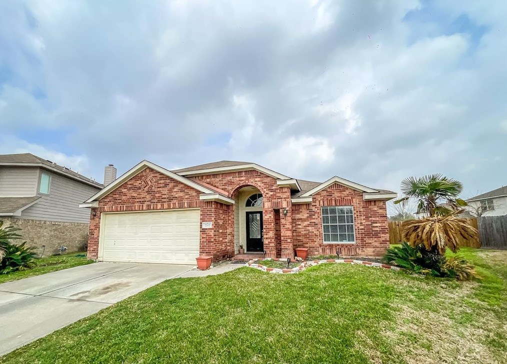 7207 Garden Field Ln, Richmond, TX 77407