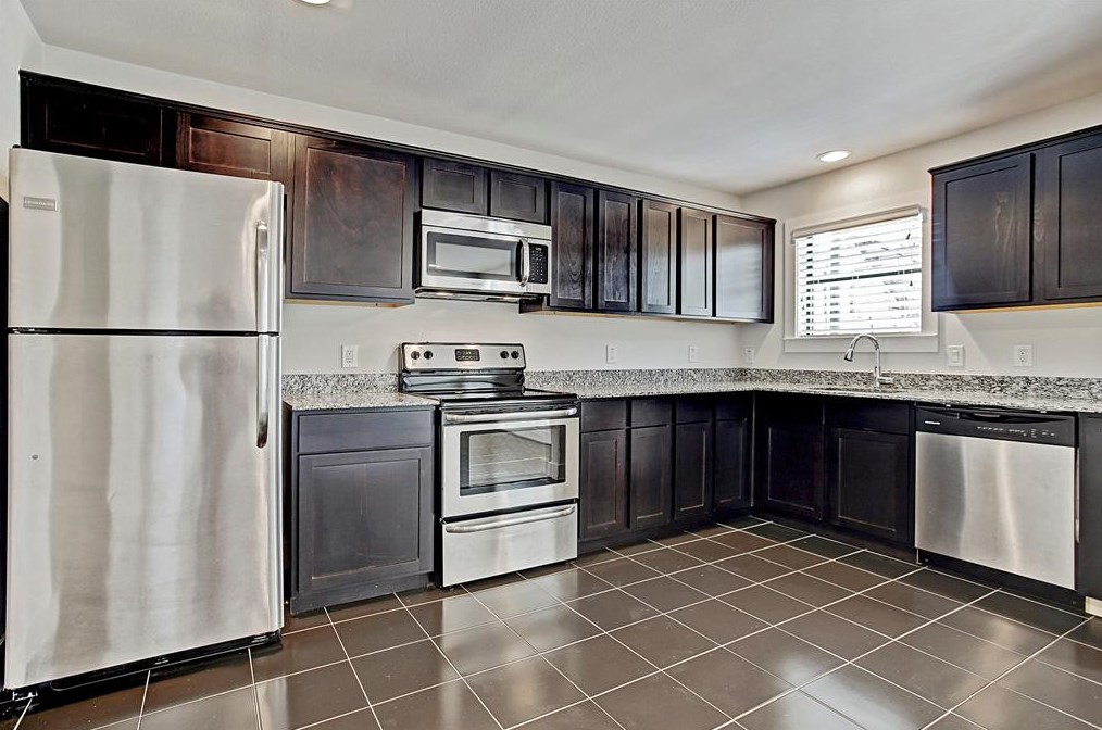 1218 Jackson Blvd, Houston, TX 77006-1183
