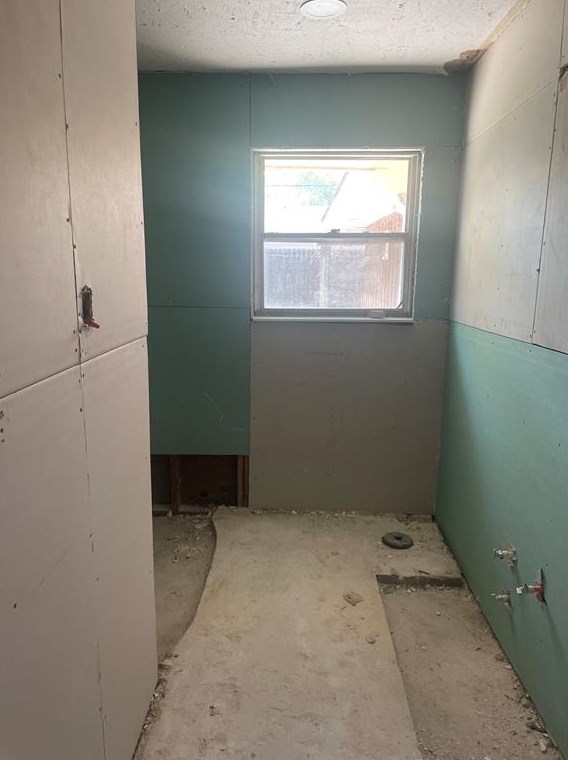 1802 Martha Ln, Pasadena TX  77502-2830 exterior