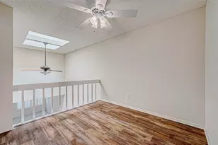 11605 Southlake Dr, Houston, TX 77077 - Photo 32