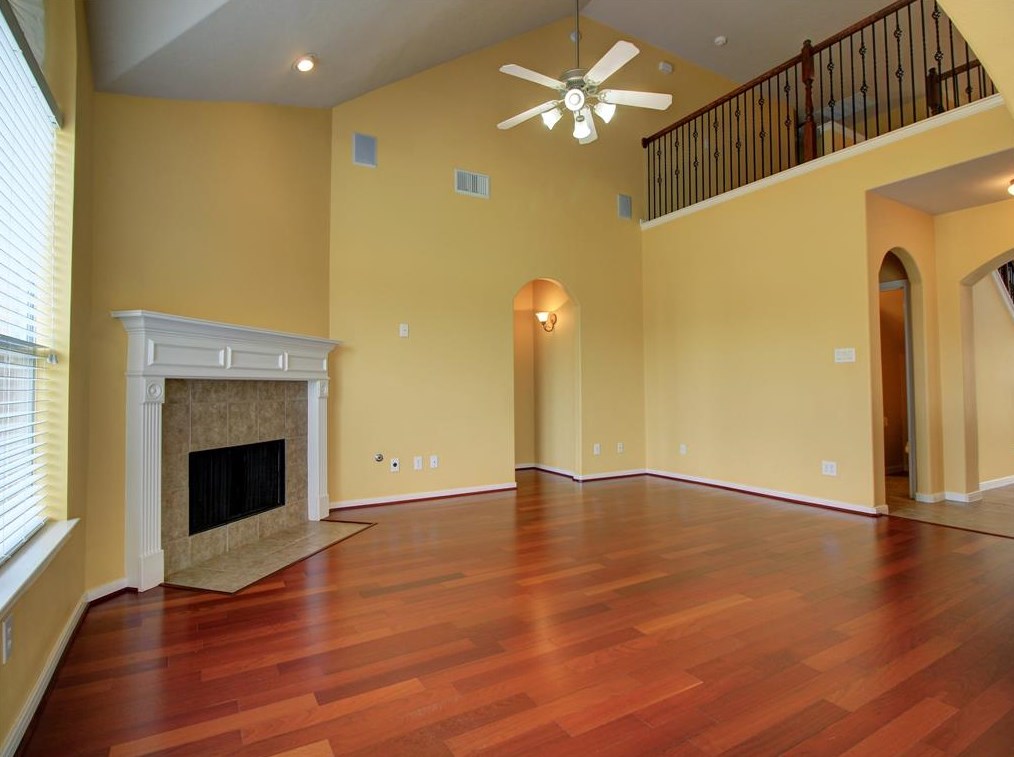 13919 Abbey Ln, Sugar Land TX  77498-6303 exterior