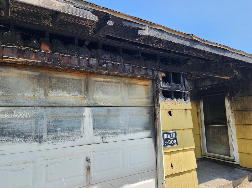 10 Gulf Ln, Galveston, TX 77550