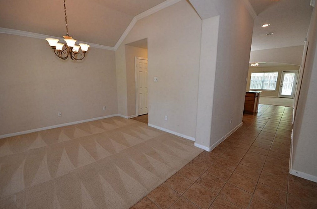 51 Spinning Wheel Cir, Spring, TX 77382-1445