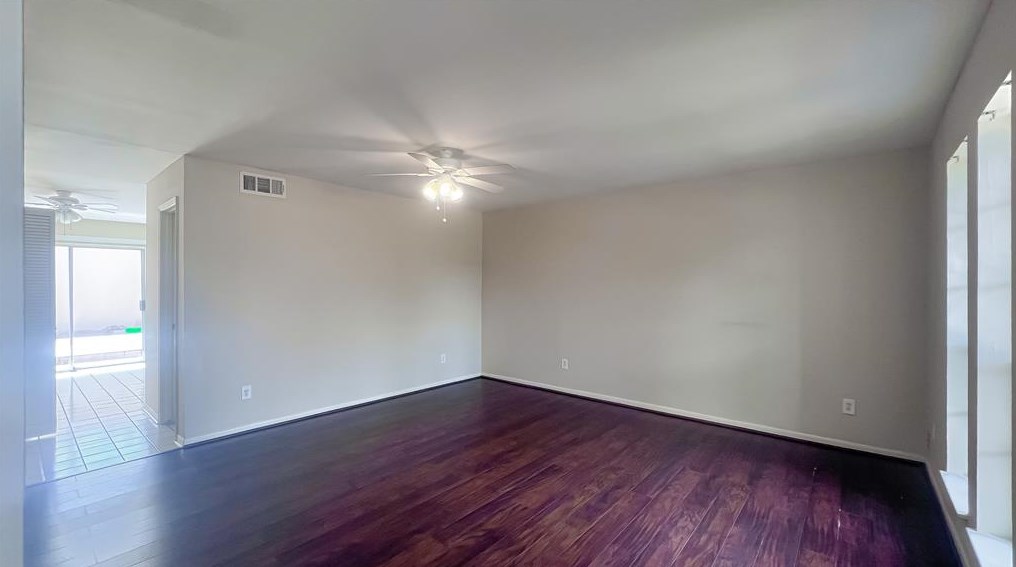 13 River Creek Way, Sugar Land, TX 77478