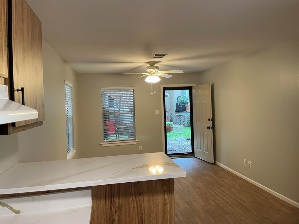 1117 Harvard St, Houston, TX 77008