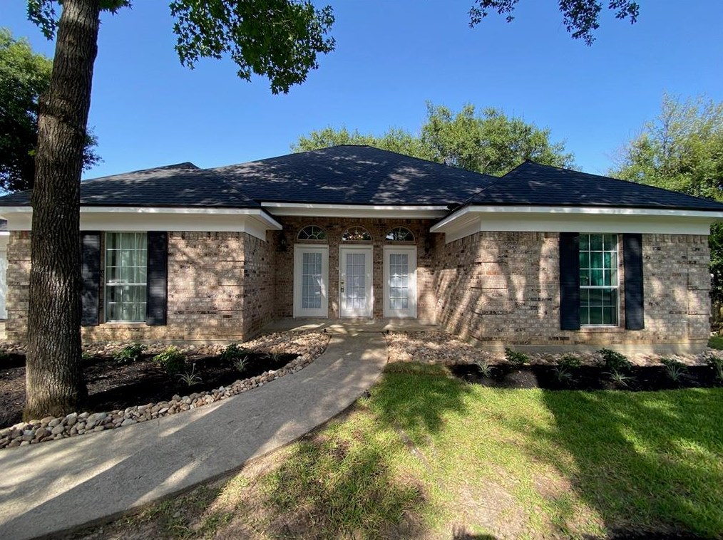 24526 Haigshire Dr, Tomball, TX 77375