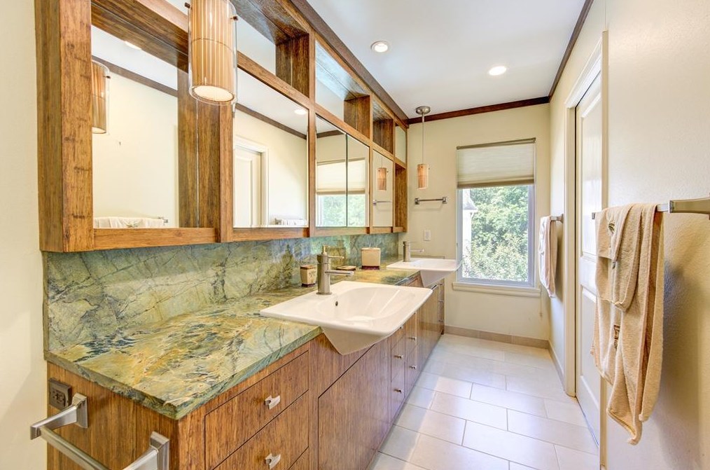 1214 Almond Grove Dr, Houston TX 77077-2505 exterior