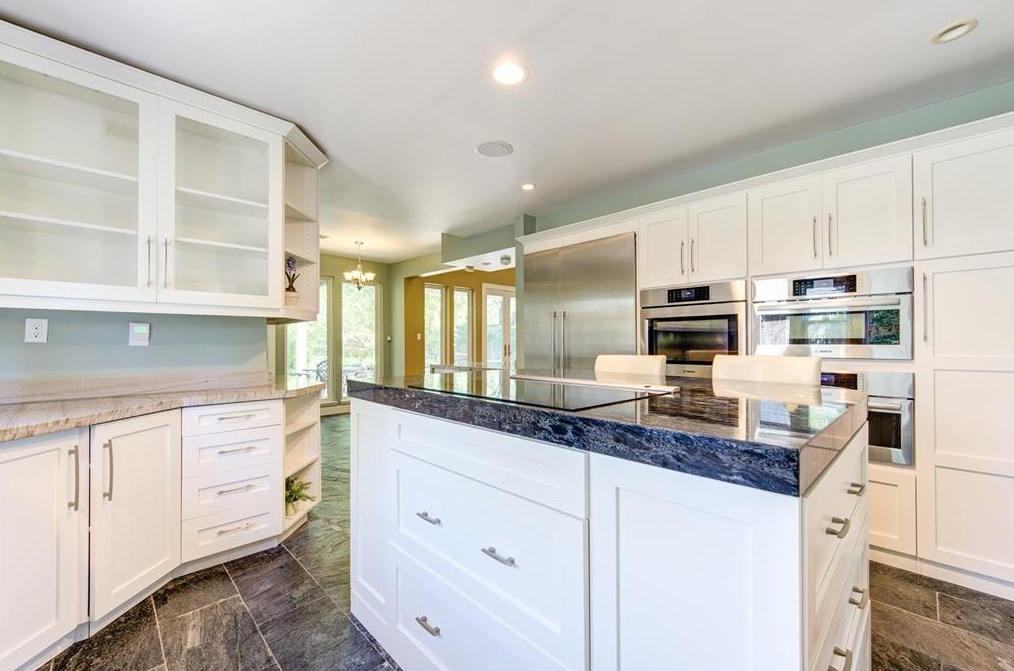 1214 Almond Grove Dr, Houston TX 77077-2505 exterior