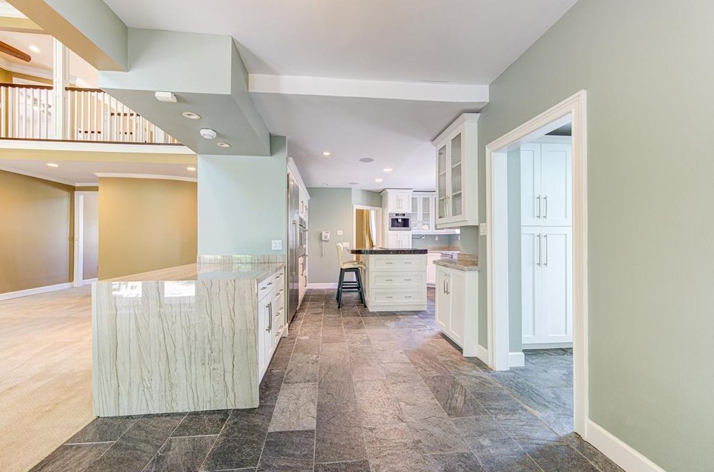 1214 Almond Grove Dr, Houston TX 77077-2505 exterior