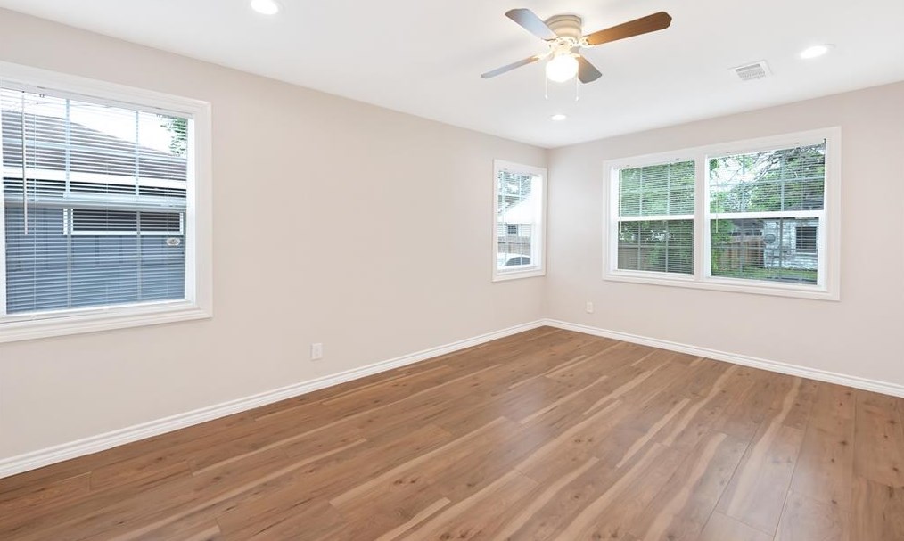 3442 Seabrook St, Houston, TX 77021