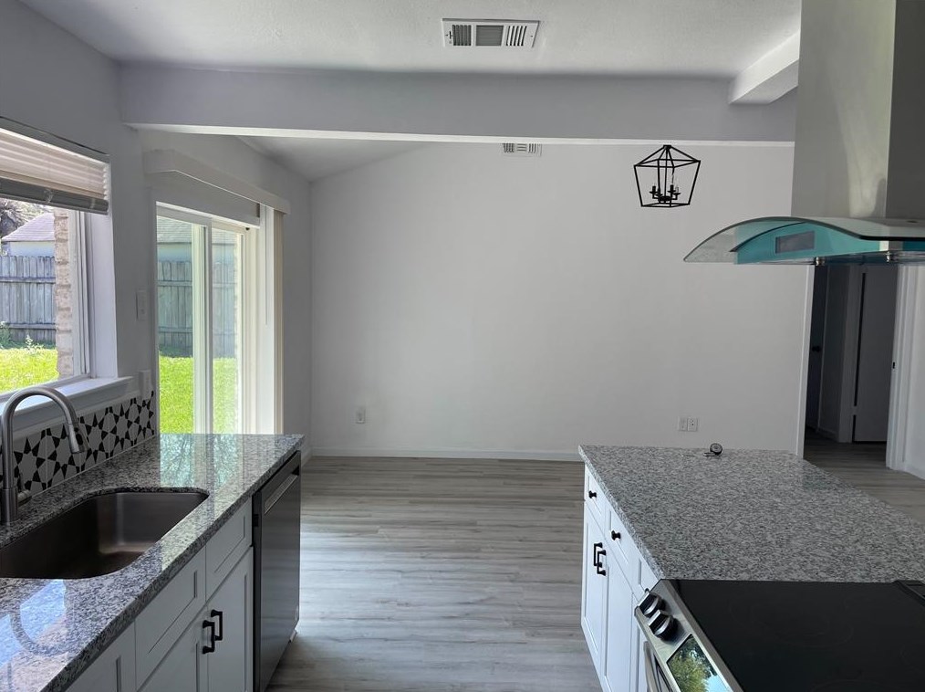 4642 Fitzwater Dr, Spring TX  77373-6850 exterior