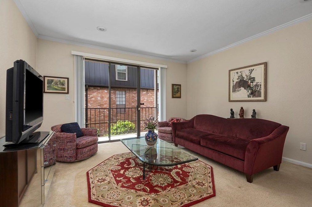 2400 N Braeswood Blvd #220, Houston, TX 77030