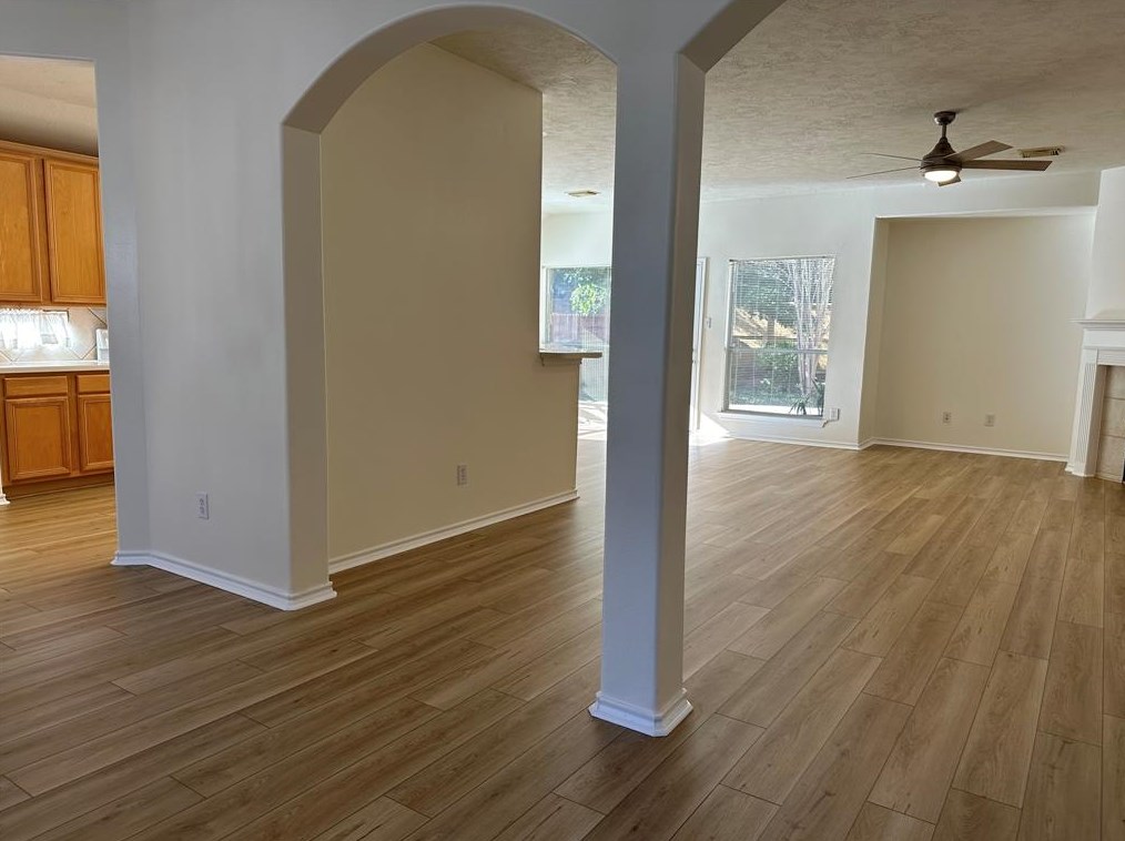 10 Fair Light Ct, Spring TX  77382-1765 exterior