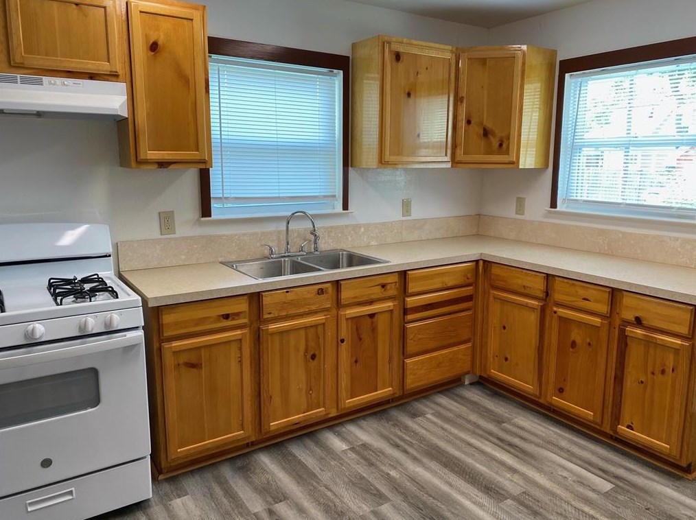 3914 Bernardo De Galvez, Galveston, TX 77550