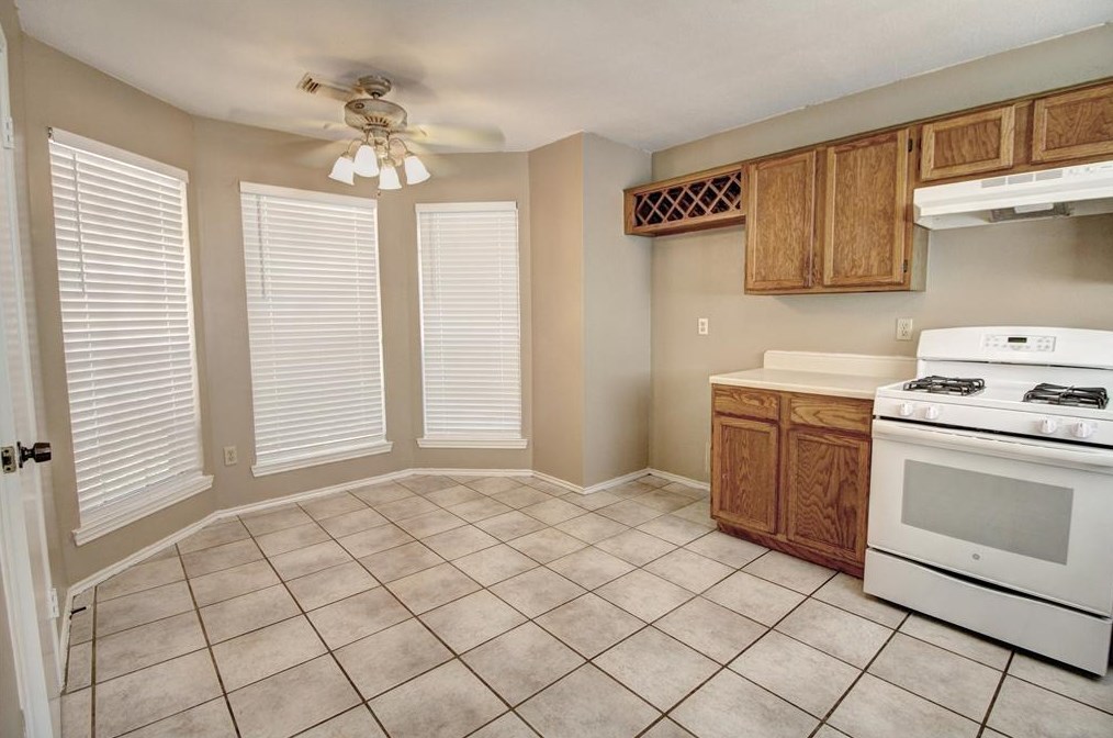 16827 Ashbridge Ct, Spring TX  77379-4487 exterior