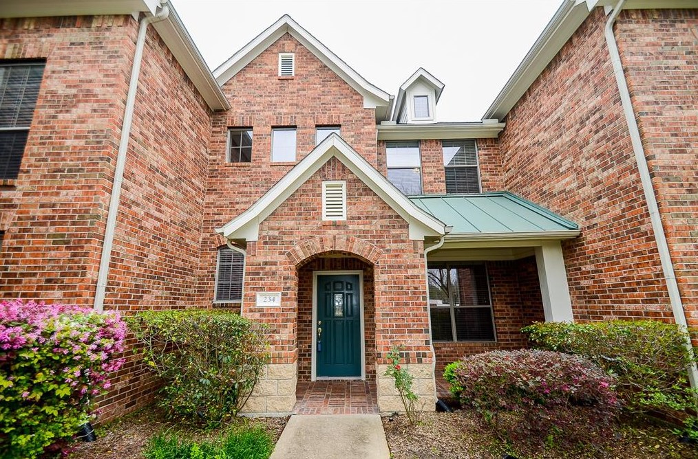 234 Whispering Ridge Ter, Houston, TX 77094