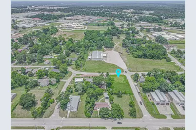 317 Woodson Street, Willis, TX 77378 - Photo 10