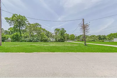 317 Woodson Street, Willis, TX 77378 - Photo 4