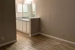 6200 W Tidwell Rd, Houston, TX 77092 - Photo 8