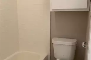 6200 W Tidwell Rd, Houston, TX 77092 - Photo 10