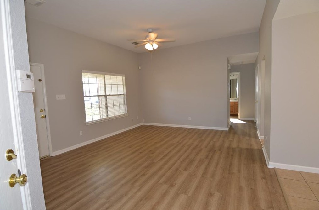 24322 Bar Kay Ln, Hockley, TX 77447