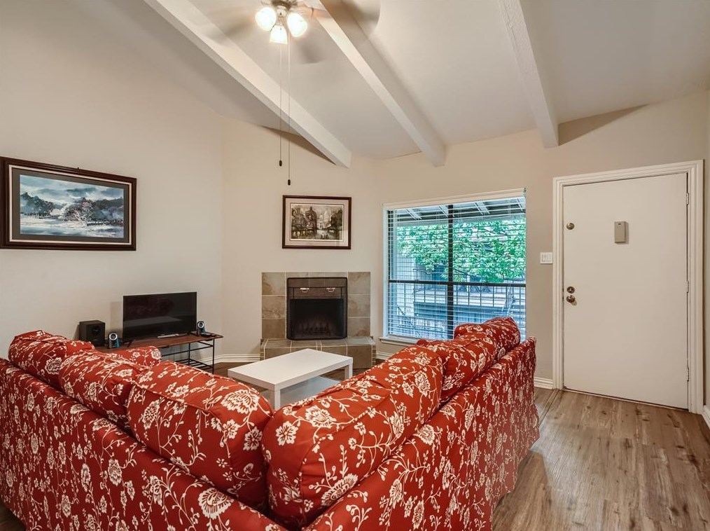 5711 Sugar Hill Dr #74, Houston, TX 77057