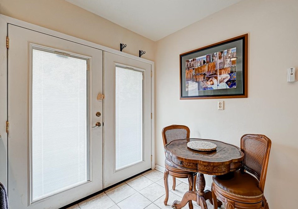 10838 Corona Ln, Houston TX 77072-3253 exterior