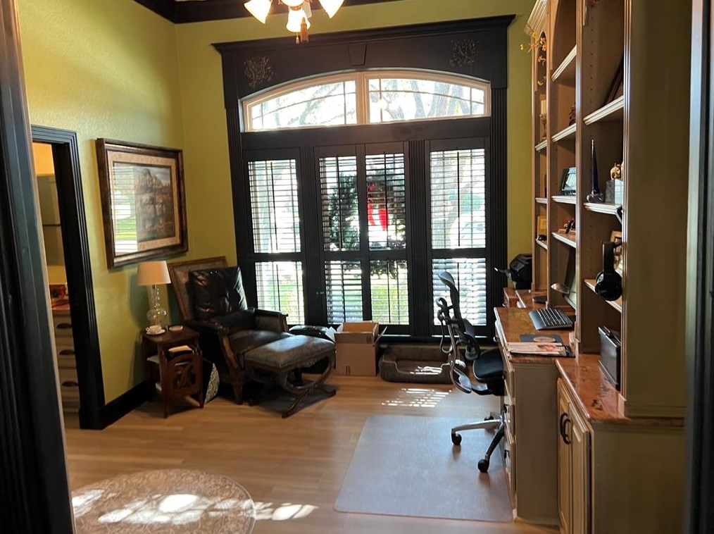 110 Harvard Oaks Dr, Richwood, TX 77566-3754