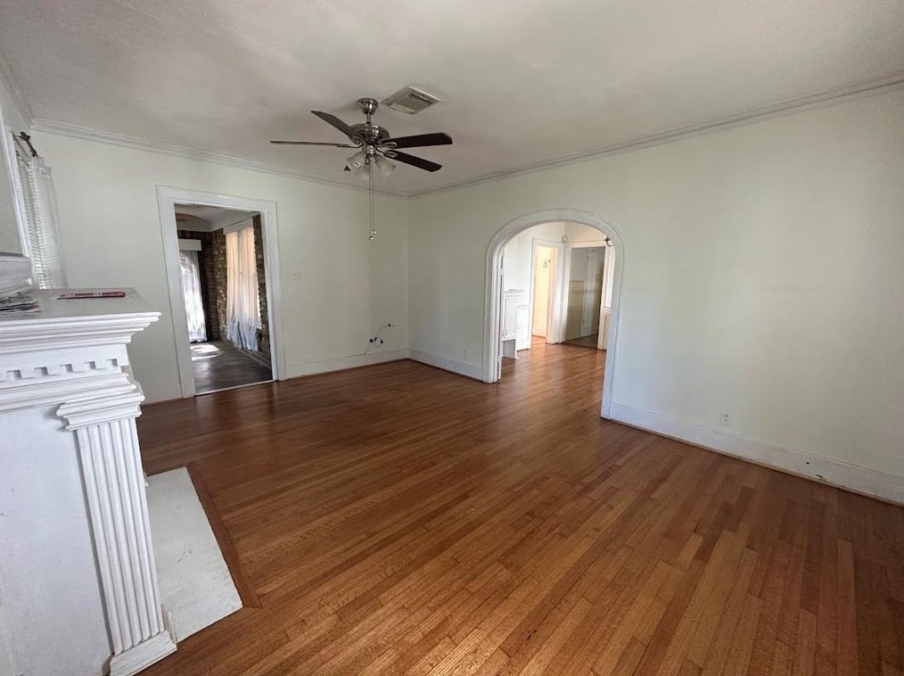 6656 Sylvan Rd, Houston, TX 77023