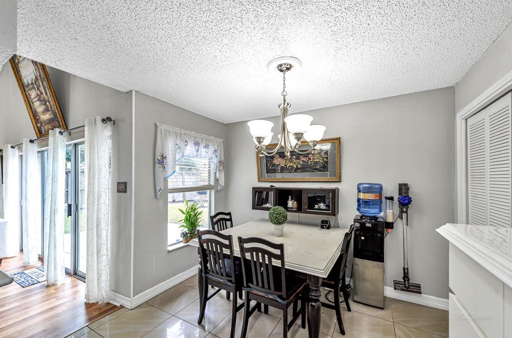 3206 Westwick Dr, Houston TX  77082-2229 exterior