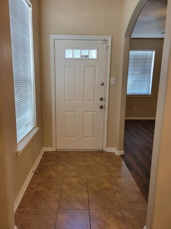 13411 Forest Pines Village Ln, Houston, TX 77067