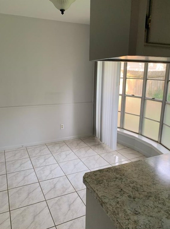 7923 Stroud Dr, Houston TX  77036-6455 exterior