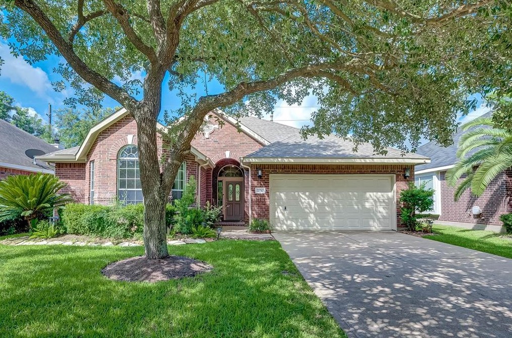 23763 River Place Dr, Katy, TX 77494