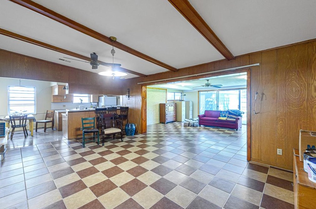 5814 Mcknight, Houston TX  77035-2326 exterior
