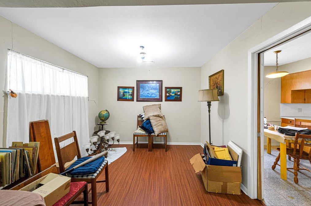5814 Mcknight, Houston TX  77035-2326 exterior