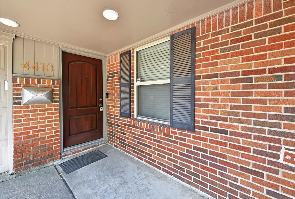 4410 De Milo Dr, Houston, TX 77092