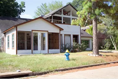 4307 Tidewater Drive, Houston, TX 77045 - Photo 2