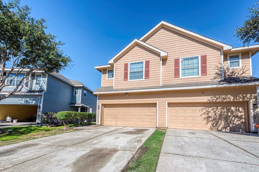 14330 Fairbuff Ln, Houston, TX 77014